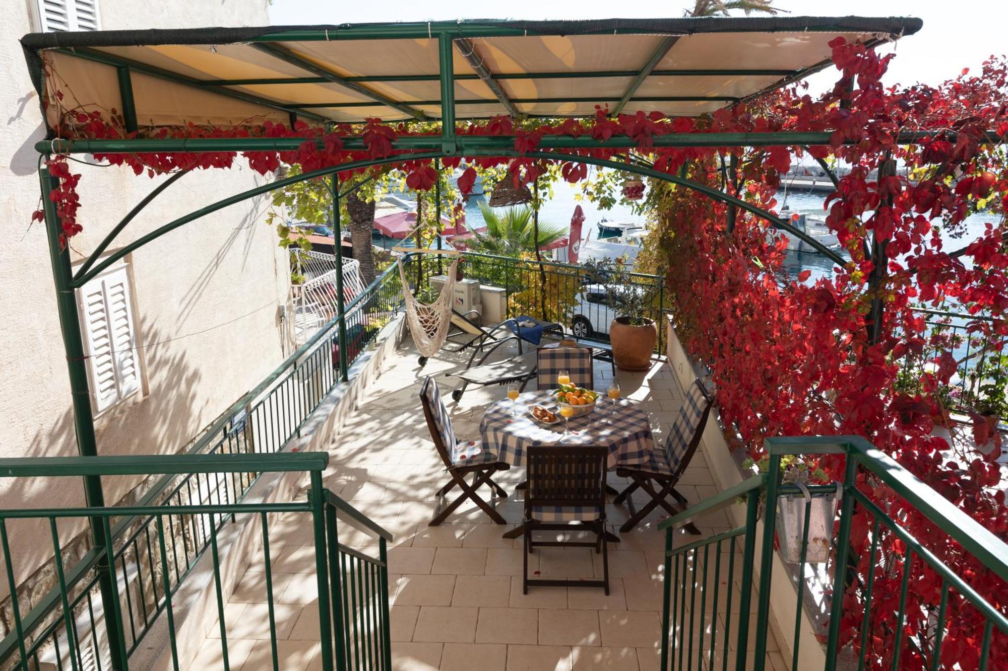 Apartment Top Terrace Подгора Екстер'єр фото